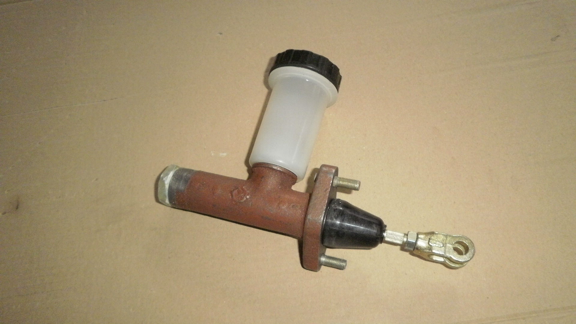 Ložisko spojky vypínací s objímkou