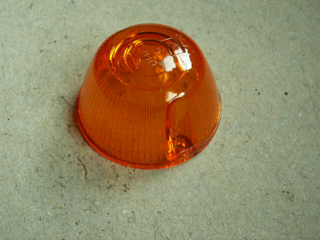 Sklo bočního směrového světla